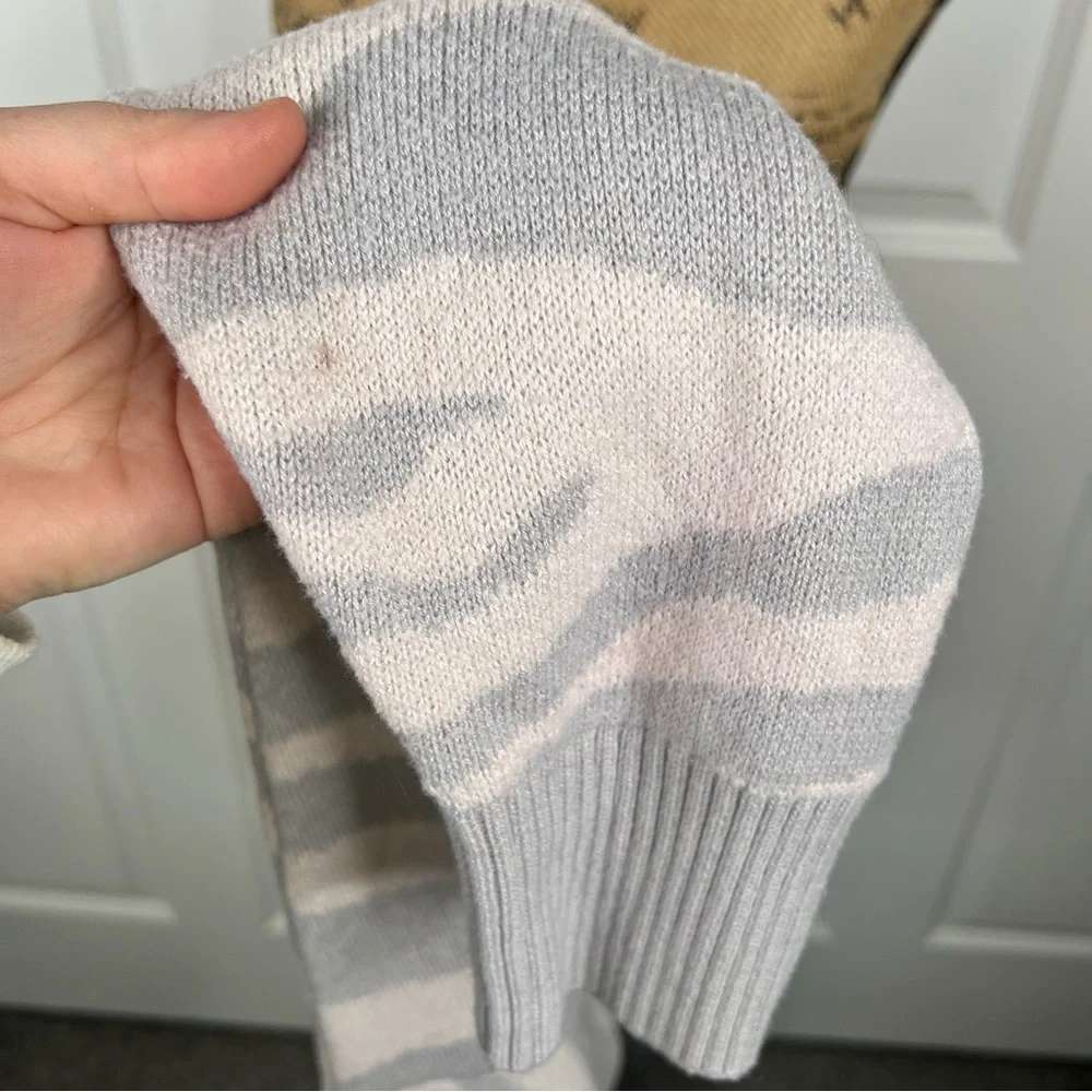 Sz S VARLEY Calvert Grey Zebra Print Merino Wool Blend $175 MSRP